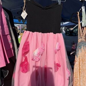 Elegant Black and Pink Floral Mini Dress